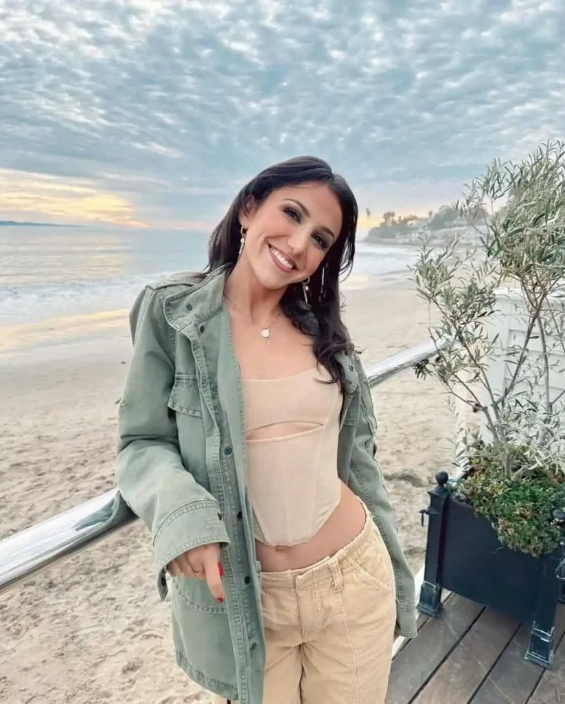 Kat Stickler Age, Net Worth, Husband, Family, Wiki, and More